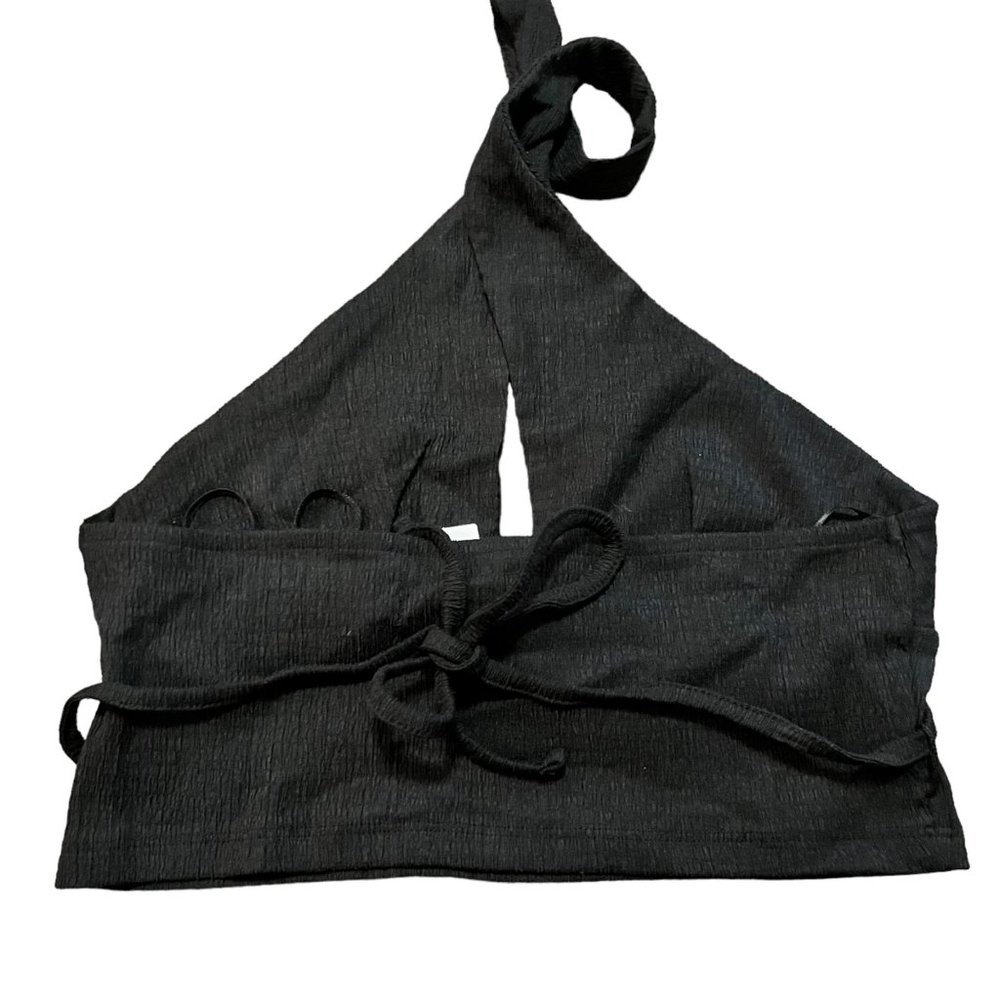 NEW URBAN OUTFITTERS BLACK HALTER TOP LARGE STRAPPY CROP PLUNGE WRAP TANK NWT - Picture 2 of 6